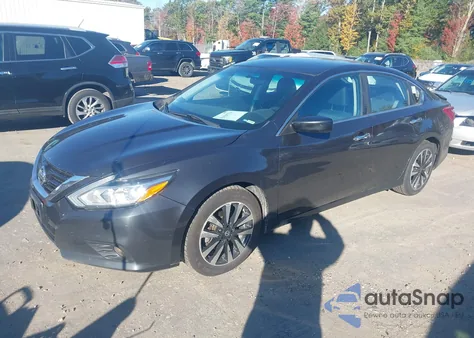 2018 Nissan Altima 2.5 Sv z USA, uszkodzony, nr VIN 1N4AL3AP0JC240678